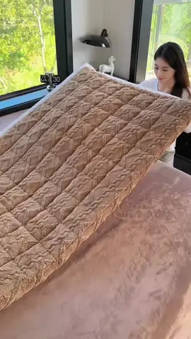 Thảm trải giường nỉ nhung nhiều size #tongkho113 #thamtraigiuong #thamtraigiuongninhung #gagoi #gatraigiuong 