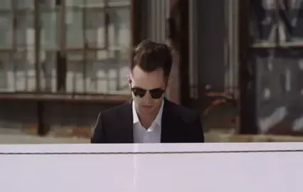 #music #panicatthedisco #foryoupage #watch #beautiful 