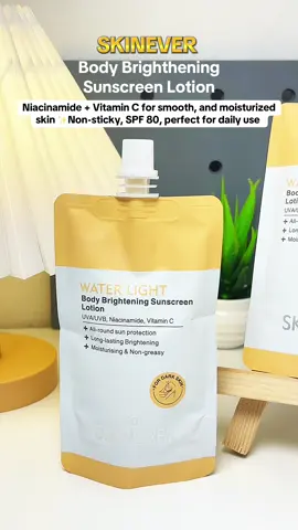 Gusto mo ng bright, glowing skin na protected pa sa araw? 😍 Try SKINEVER Water Light Body Brightening Sunscreen Lotion! 💕 With Niacinamide + Vitamin C for smooth, even, and moisturized skin ✨ Non-sticky, SPF 80, perfect for daily use 💧 Add to cart na 🛒 skinever water light body brightening sunscreen lotion review, niacinamide body lotion philippines, spf body lotion, brightening sunscreen for dark skin, glowing skin essentials #SkineverPH #WaterLightGlow #BrighteningSunscreen #PaydaySale #fyp 