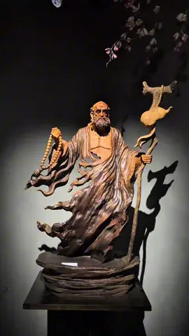 🙏Tượng Đạt Ma Sư Tổ điêu khắc gỗ lũa long não nghệ thuật phong thuỳ phù hợp decor phòng thiền, tịnh thất, phòng trà… #datmasuto #tuonggolongnao #tuonggonghethuat #tuonggophongthuy #tuongdatma 