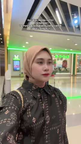 Ternyata semua wanita itu cantik 🙃 apa ga nyesel itu bang mantan 🥲 #meldasafitri #shellasaukia @MeldaSafitri_Official @Melda safitri #fyp 