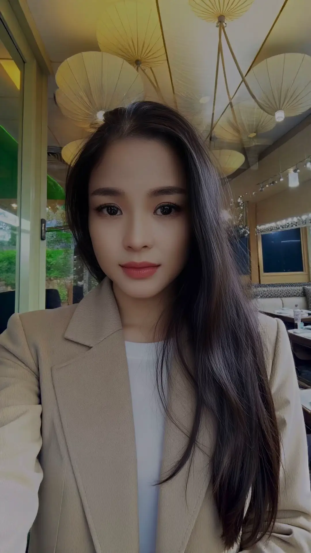 Sống ở đời ,Mười việc thì có đến 8-9 là bất như ý. Chỉ cần nhớ 1-2 cái thuận lòng, quên 8-9 chuyện kia đi là đời thảnh thơi☺️
