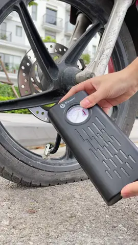 Máy bơm nhỏ gọn tiện lợi, ai cũng dùng được dễ dàng, mang đi đâu cũng tiện #maybommini #maybomxe #bomxemay #maybomxemay #vietdepot #xuhuong #trending #thanhhoai22003 