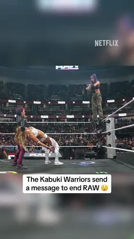 The Kabuki Warriors take out Charlotte, Alexa & Lyra after a hard-fought match, but spare Bayley…#WWERaw #WWEonNetflix 