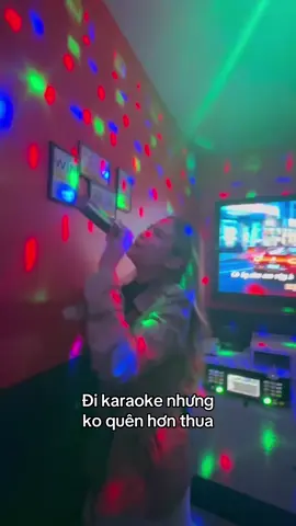 Cô ấy dốt hơn em à 💀💀💀 @4evnonnonchalant  #emthuacota #acvmusic #karaoke 