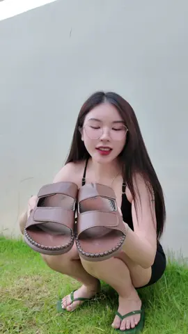 đi đôi này phối mọi đồ đều hợp a ạ