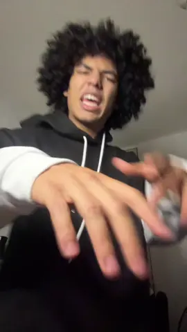 Spider punk otra vez en casita, listos para la batalla oficial ? #paratii #fyp #spiderpunk 