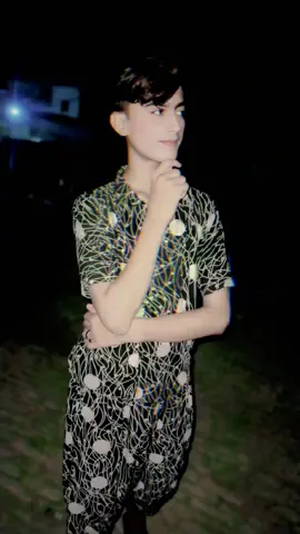 Miss you yer 😞🥺 Allah pak tuja kusha rakha Ameen ❤️‍🩹🥹🖇️🖇️👀🫀🫀@👀تنہا لڑکا 😞❤️‍🩹😕 