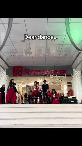 Banyak banget yang perlu dibahas..