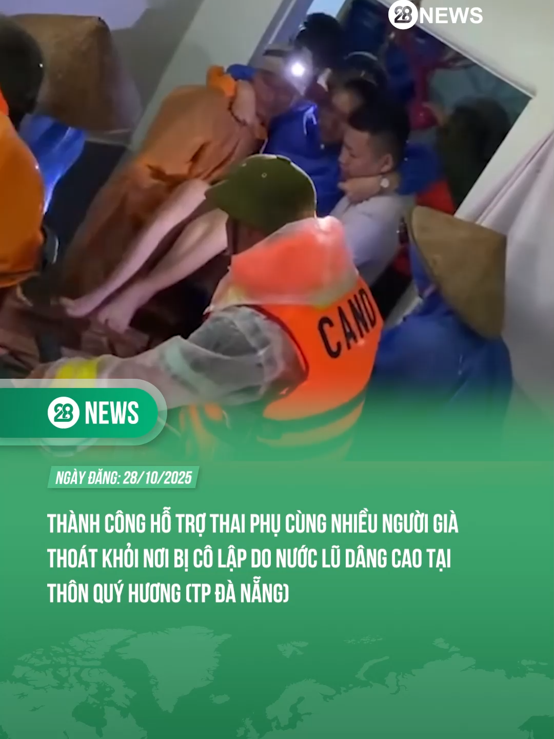 THÀNH CÔNG ĐƯA NHIỀU NGƯỜI DÂN RA KHỎI NƠI BỊ CÔ LẬP BỞI NƯỚC LŨ#theanh28 #theanh28news #tiktoknews