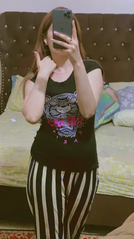 Usk liye hai Meri chahat ka mosam🌚🥰#forupage 