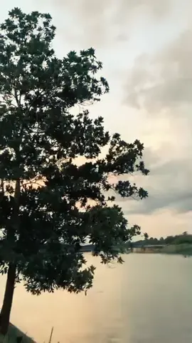 sudut bendungan lahat,☕☕ #fypppppppppppppp  #lahatsumateraselatan  #bendunganlahat  #jemekite  #ngopibosss☕☕☕ 