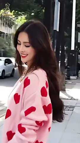 This Heart-Patterned Cardigan – Sweet Girls, Wear It Like It’s Stuck to You!🩷🩷🩷🩷🩷🩷#wool #woolcardigan #knit #vneck #cardigan 