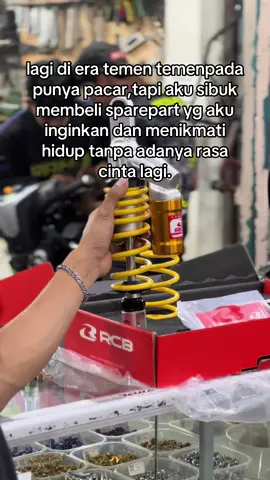 Sold!!!shock rcb vseries+Velg vrossi p18+ban aspira premio🔥🥰🤩#modifikasi #fyp #modified #masukberandafyp #ktstyle 