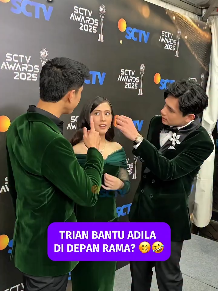 Yang satu dapet perhatian, yang satu dapet bombastic side eye! Genk kesayangan siapa nih? 🤭🫣  . #SA2025 #SCTVSpesial #SCTVAwards2025 #BeriCintaWaktu #SCTVSinetron