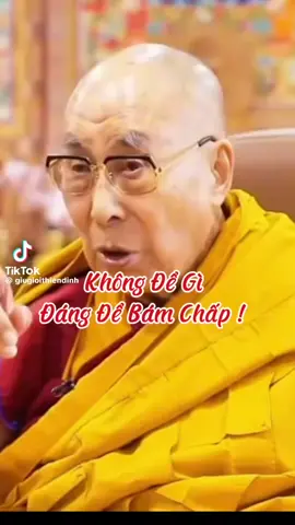 Vô trụ, không dính mắc 