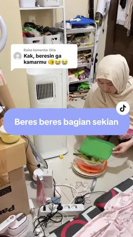 Membalas @Gita  Sesuai request, musik dan tangan sudah cocok ?  #fyp #beresberesrumah #beresbereskamar #anakkost #fypシ゚viral 