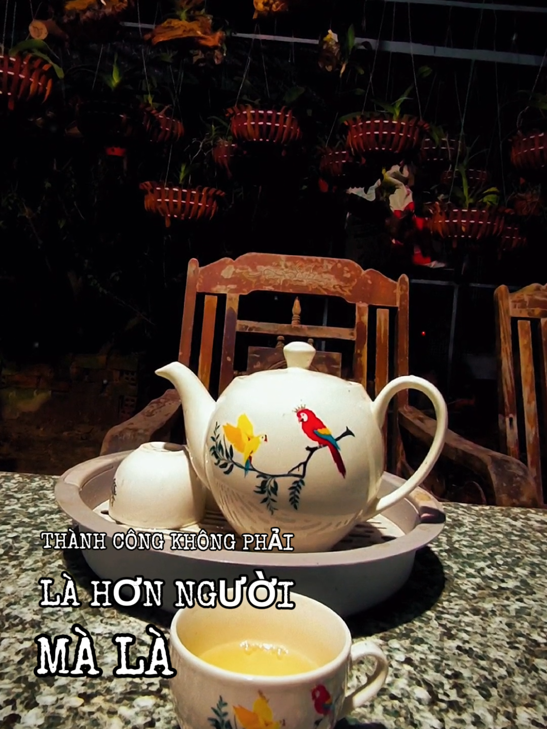 Đừng so mình với ai cả vì hành trình của bạn không giống bất kỳ ai...#dongluc #caunoihay #banlinh #ngamnghi #CapCut 