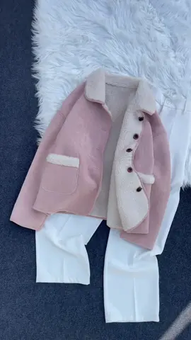 Reversible ( both side)