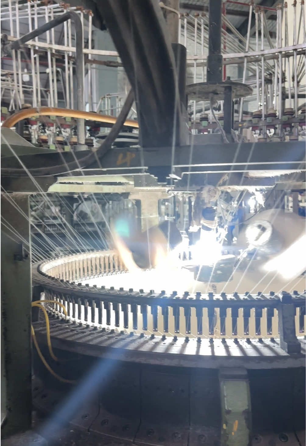 Trailer: Vải sợi dứa  Hẹn các bác tháng 11 săn deal lớn.  Mượn lời của anh Sơn Tùng MTP #vaisoidua #pineapplefiber #varil 