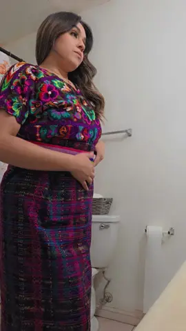 Quitandome mi traje😉 #chapina #trajestipicos🇬🇹🥰 #502🇬🇹 #chapines502🇬🇹 #soloma 