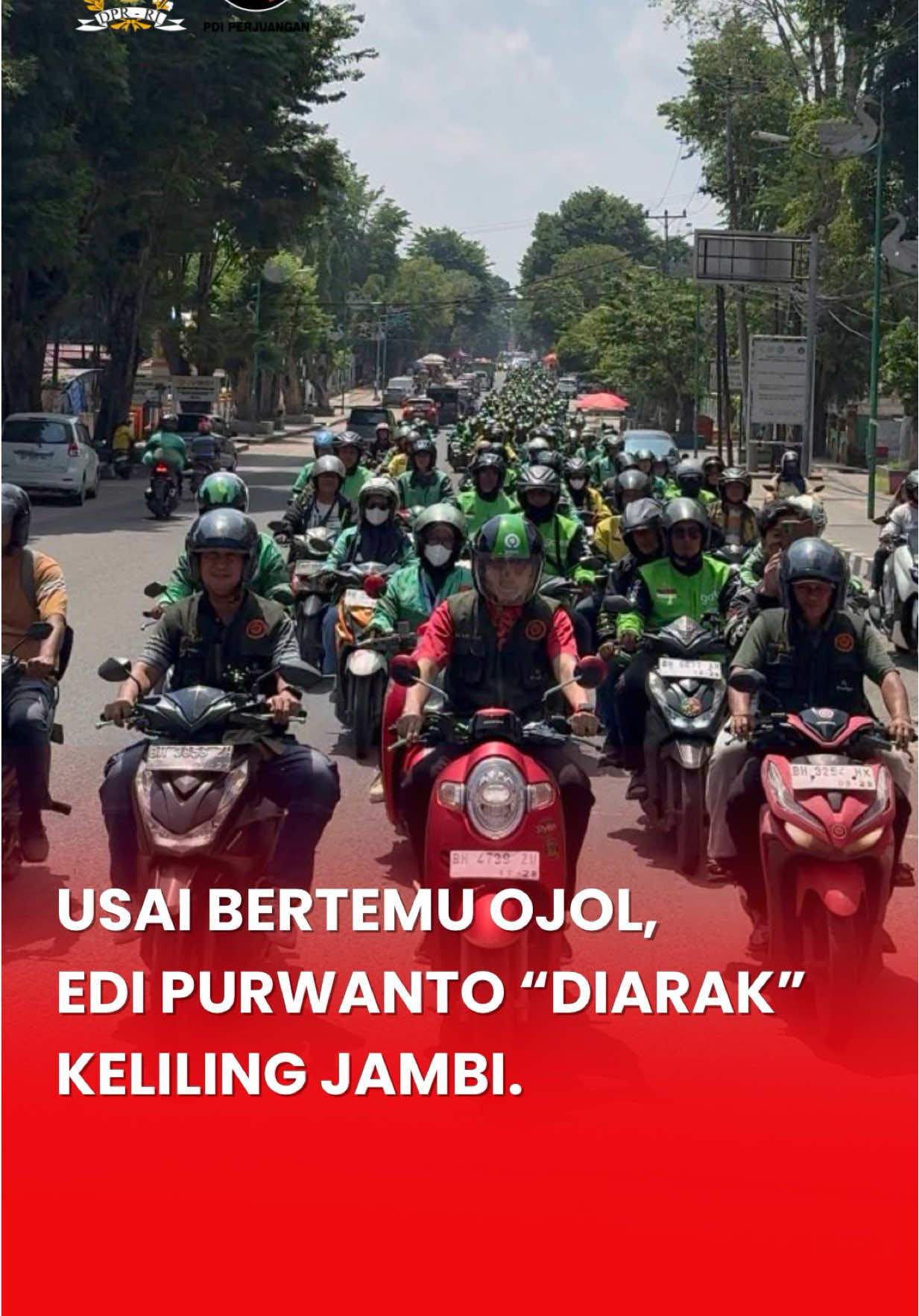 Dalam masa reses kali ini, saya menyapa kawan-kawan ojol dan membagikan paket kebutuhan pokok dan juga berbagi semangat perjuangan. Ini menjadi momen tak terduga bagi saya, saat kawan-kawan ojol mengajak saya untuk konvoi sebagai bentuk dukungan atas perjuangan menekan potongan aplikator jadi maksimal 10%. Terima kasih kawan-kawan ojol Jambi atas sambutannya, salam sehat untuk kawan-kawan satu aspal. #bangedibegawe #ojol #pdiperjuangan #ojolindonesia #jambi 
