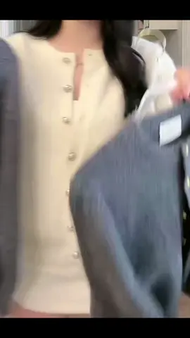 Áo khoác len nữ cardigan cúc đồng chất len lông thỏ dầy mềm mịn SUMIISHOP mã QC28#hongphuc7986 #aolennu #trending #xuhuong #thinhhanh 