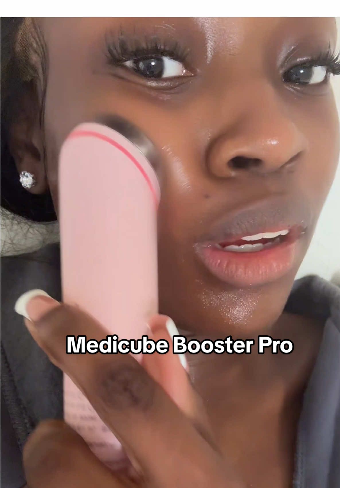 Medicube Booster pro 310M Device + Salmon 🍣 PDRN Peptide Serum combo tightens pores, boosts collagen, and leaves your skin looking like glass✨✨. #Medicube #KbeautySkincare #GlassSkinRoutine #PDRNSerum #medicubesuperbrandday @medicube US Store  @medicube global 