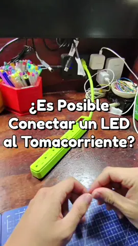 ¿Es posible conectar un LED directo al tomacorriente? #RRVRuiz #datoscuriosos #comofunciona #Electronica #AprendeEnTikTok 