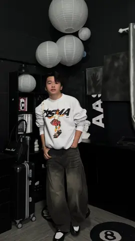 Áo Nỉ Bông Sweater Holidays Form Boxy Unisex #aonibong #sweater #sweateroversize #aokhoac #hoodie 