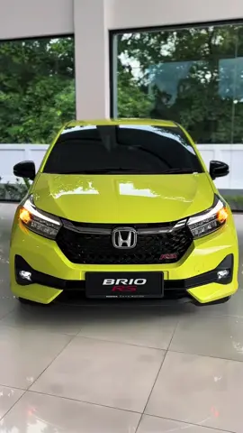 New Honda Brio RS 2025  DP minim mulai 18jt an  DAPATKAN PENAWARAN HARGA TERBAIK & BONUS LAINNYA, SEPERTI : •DP Minim Brio Mulai dari 18jt an •Angsuran Minim •Tenor Panjang s/d 8 tahun •Free Asuransi	 •Hadiah Tanpa Diundi	 •Discount Puluhan Juta	 •Free Flazz 1jt •Free Service 4th/50.000KM	 •Free Oli & Sparepart  •Free Accesories *SYARAT & KETENTUAN BERLAKU‼️ 	 INFOMARMASI PEMESANAN KENDARAAN, TEST DRIVE & SERVICE :   👱🏻‍♀️: Amanda Desrilia (Sales Consultant)	 📲: 0812-7838-9748 (Telpon/WA)  📍Dealer Honda Lampung Raya Jl. Raden Intan No.168, Pelita, Tanjung Karang Pusat, Bandar Lampung, Lampung, 35118 #honda #hondaisme #hondaoutsidejava #hondalampungraya #hondamobillampung 