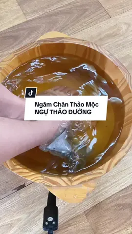 Ngâm chân là tối ngủ ngon hẳn! #ngamchanthaoduoc #huyenthaomoc #nguthaoduong #botngamchanthaoduoc #ngamchanthaoduoc 