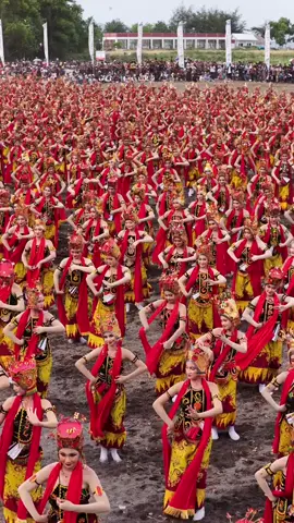 Gandrung sewu #pantaiboombanyuwangi #musikbanyuwangi #banyuwangitiktok 