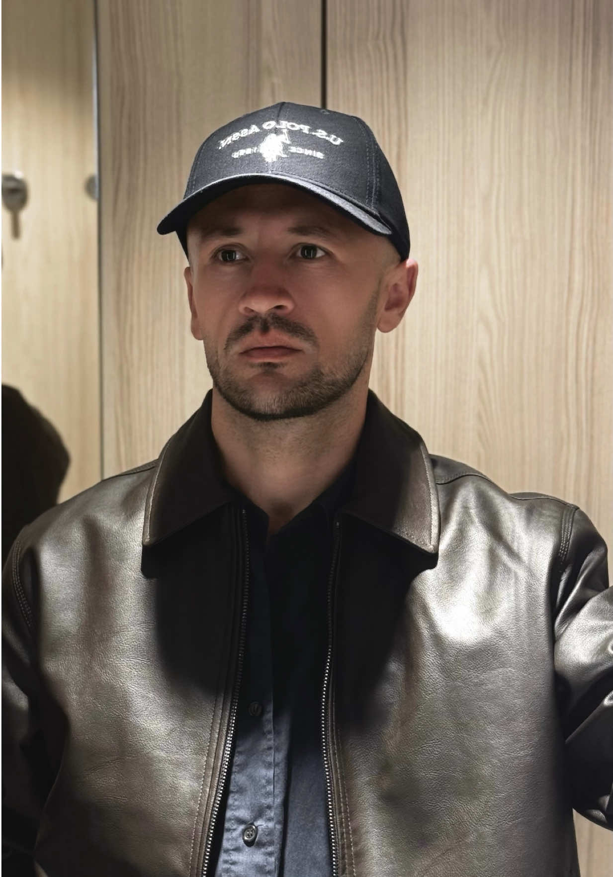 Mirror selfie boy Aesthetic 📸🔥  #mirrorselfie #mobilephotography  📌Save this Tricks and try it 📍 Follow me🫂