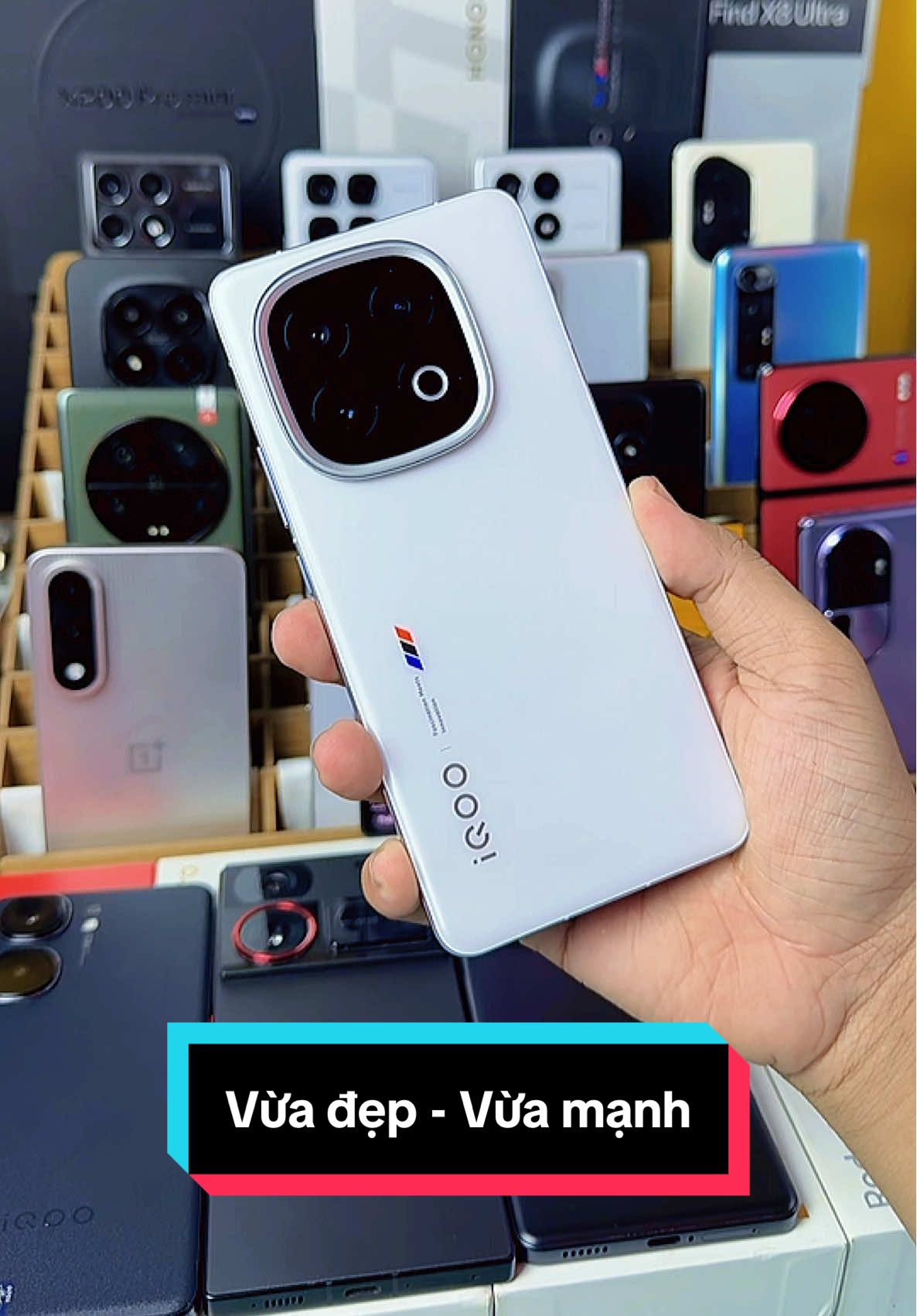 IQOO 13 về lại với Deal hời :)) #congnghe #viostore #xuhuong #iqoo #iqoo13