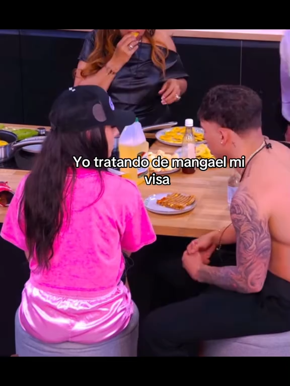 yo tratando de bregar mi visa #LaCasaDeAlofoke2 #LaCasaDeAlofoke #Alofoke #AlofokeRadioShow #Alofoke2