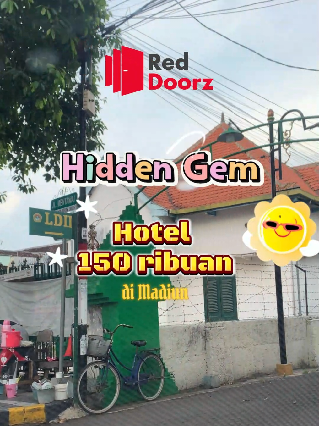 senang banget nemu hidden gem hotel 150ribuan di madiun.. wajib coba pokonya kalo ke madiun.. harganya affordable dan yg paling penting deket dari stasiun madiun.. kamu bisa booking lewat apps RedDoorz ya..  yuk download sekarang karna banyak promonya! @RedDoorz Indonesia  #RedTRavelers  #BukaSemuaPintu #RedDoorz #hotelmadiun #kulinermadiun 