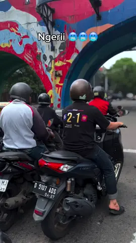 2-1 Ya#Lihat baik baik di baju yang sebelah kanan#ViscaBarca#FCB#Fypppppp