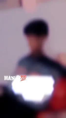 Ham muhlas ka Sath hamesha muhlas ho kar chalta ha dolat ki chamak dekh kar 