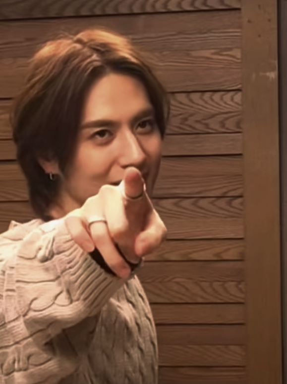 ต้าวดื้อ.. นี่ไปดื้อในกรมบ้างไหมเนี่ย 55 ความน่ารัก จิตใจดีของเค้า คงมีแต่คนเมตตาเอ็นดูนั่นละนะ ยูคยอม  แทคแคร์น๊าาา😉🫰💕 좀 고집이 세... 군대에서 좀 버릇없어졌나요? 55 귀엽고 착해요. 모두가 착하고 사랑할  거라고 확신해요. 유겸아, 몸조심해! 😉🫰💕 A bit stubborn... Did you get a little spoiled  in the military? 55 You're cute and kind. I'm sure everyone  will love you and  be kind to you. Take care,Yugyeom! 😉🫰💕 #yugyeom  #ยูคยอมเข้ากรม  #อย่าปิดการมองเห็น  #got7forever  #เทรนวันนี้ 