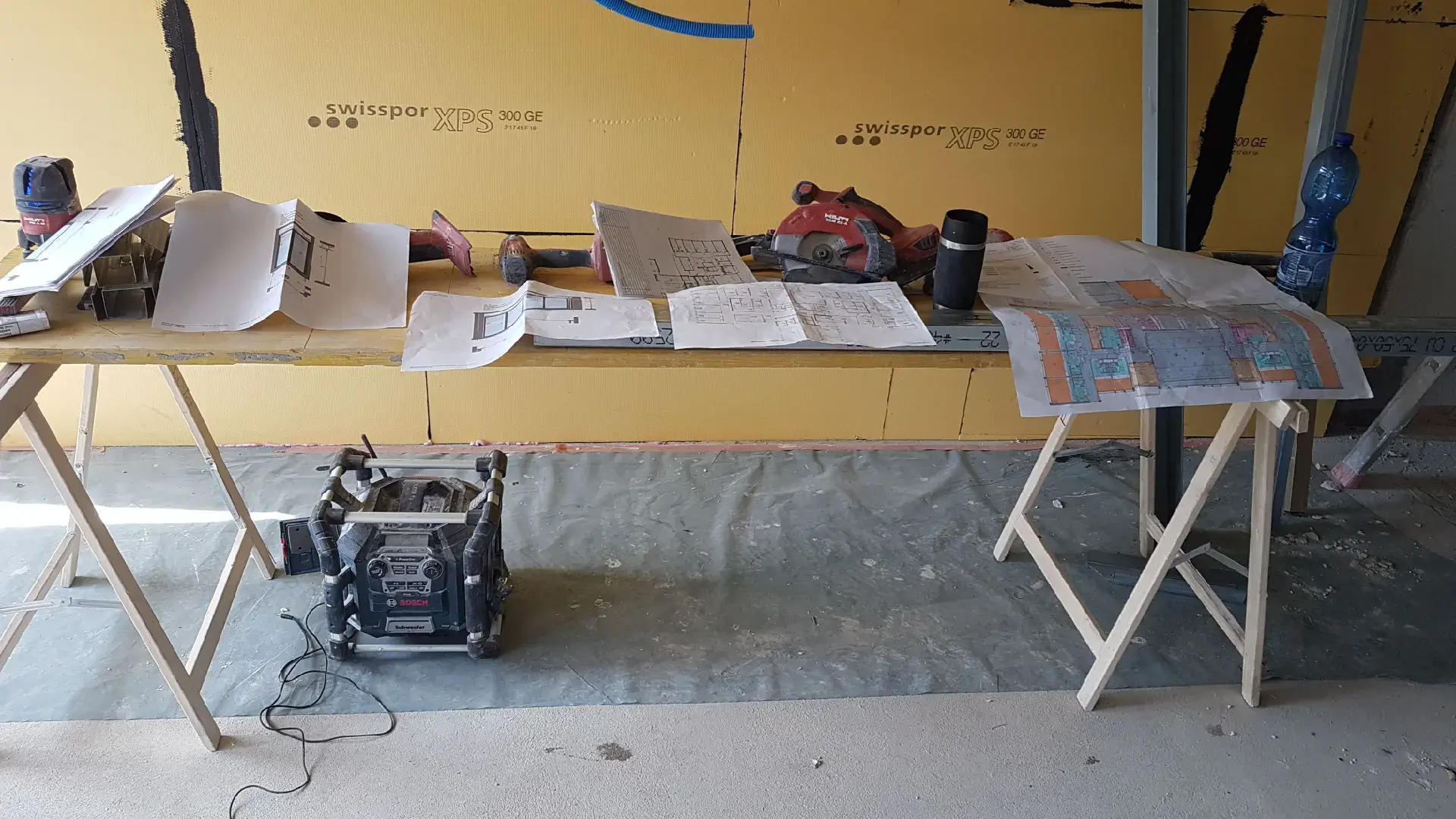 ✅️Als erfahrenes Team spezialisiert auf Trockenbau, Verputzarbeiten und Malen , bieten wir Ihnen professionelle und zuverlässige Lösungen für Ihr Bau- oder Renovierungsprojekt.  🤝Kontaktieren Sie uns für ein unverbindliches Angebot! 📲 www.bauservice-team.ch 📧 info@bauservice-team.ch ☎️ 078 337 39 20   #baustelle #handwerk #neubau  #furdich #schweiz 