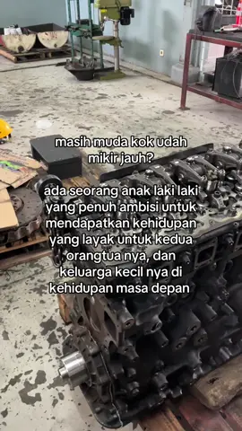 #mekanik #mekanikmuda #overhoulengine #questermania #udtrucks 
