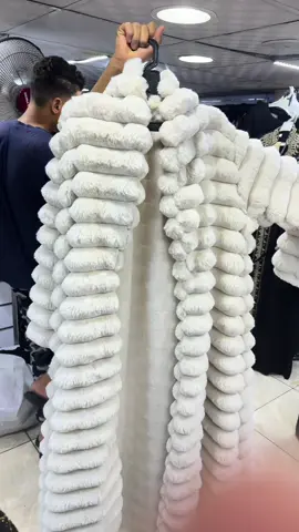 ارتدي ملابس كاجوال مريحة وعصرية بتصميم كاجوال للنساء أسود أونلاين 