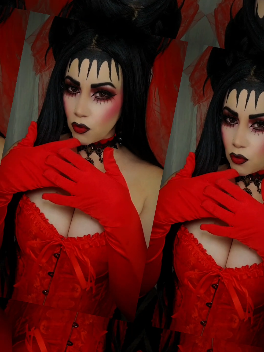 🕷🕷🕷 . . . #lydiadeetz #happyhalloween #costume #cosplayfun #trend 