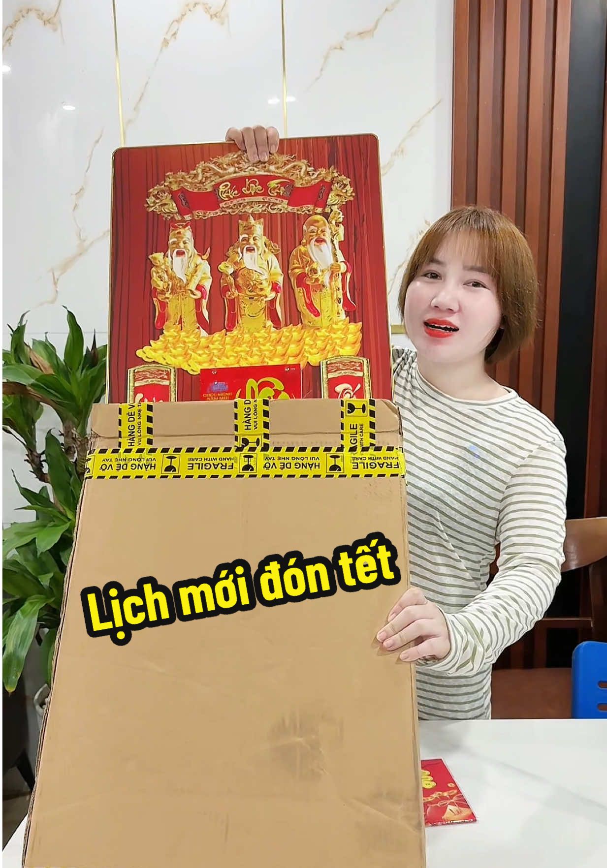 Ko mua sớm là tiếc nha các bác ơi, treo lịch phúc lộc thọ hên cả năm#thuytoctem #lichtrangguong #lich2026 #nhacuadoisong #nammoi 