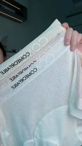 Bỏ hết dòng sịo thường được rồi... chân ái cho cem đây rồi