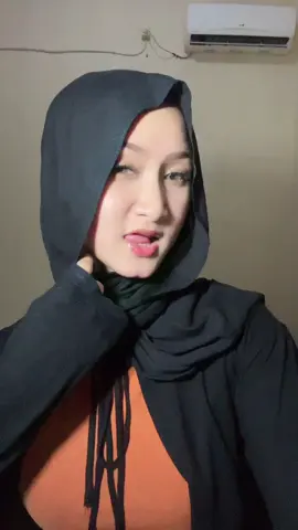 jadi bagus yang brown atau gray 😗