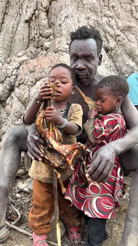 #hadzabetribe #kidstiktok #viralvideos #fyp #eating 