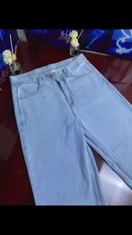 Biru muda✨😍#fyp #celanajeanskulotwanita #tiktokviral #jeanshighwaist 