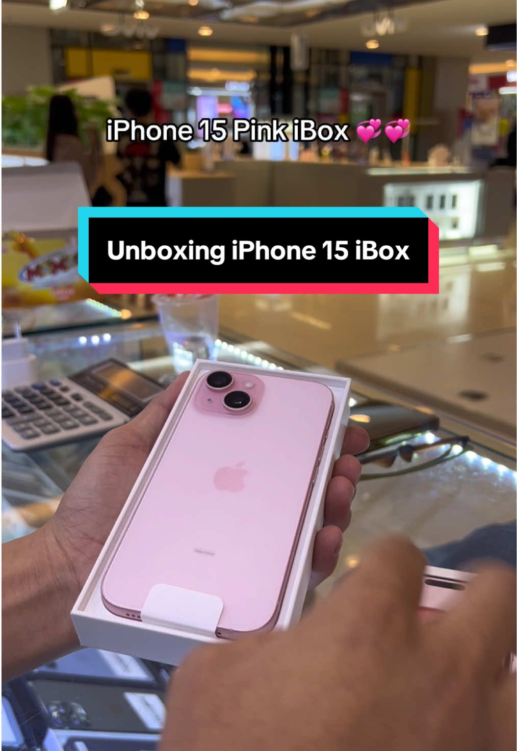 Lagi dan lagi iPhone 15 🫶🏻💞 > Promo iPhone 15 iBox di 10jtan  > Gratis Kepala adaptor original, anti gores dan sofcash > Bisa Cicilan Tanpa DP > Minimal umur 18th > Cicilan DP 0% Lok : Tangcity mall Tangerang #fyp #masukberanda #iphone15 #iphonetangerang #basic 